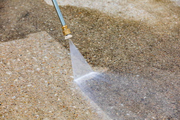 Best Oil Spill Cleanup  in Shorewood, MN